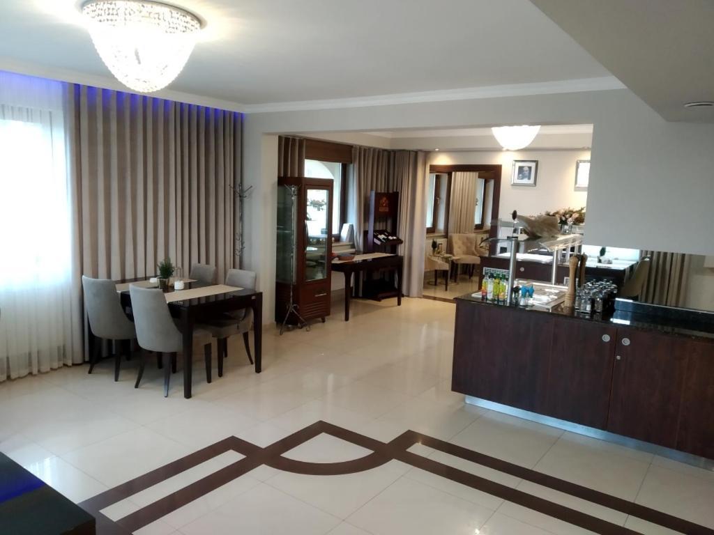 Hotel & Spa Bialy Dom Przyszowice Exterior foto